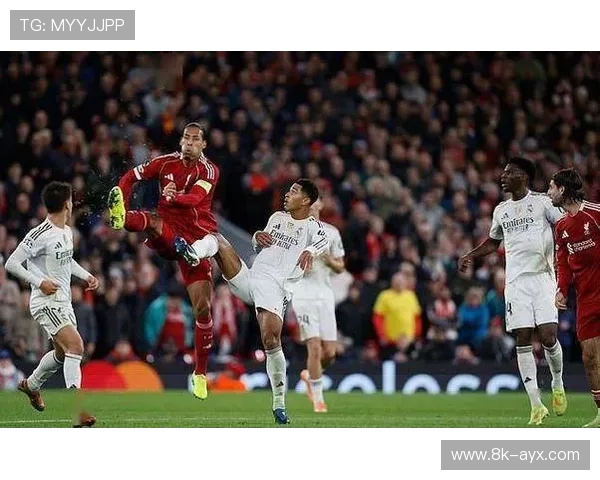 范戴克谈球队困境：“困难时期需要每个人承担责任”